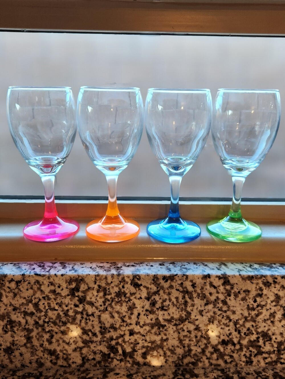 Fun Bright Set of 4 Neon Highlight Color Stems Wine Glasses Barware 7" Tall